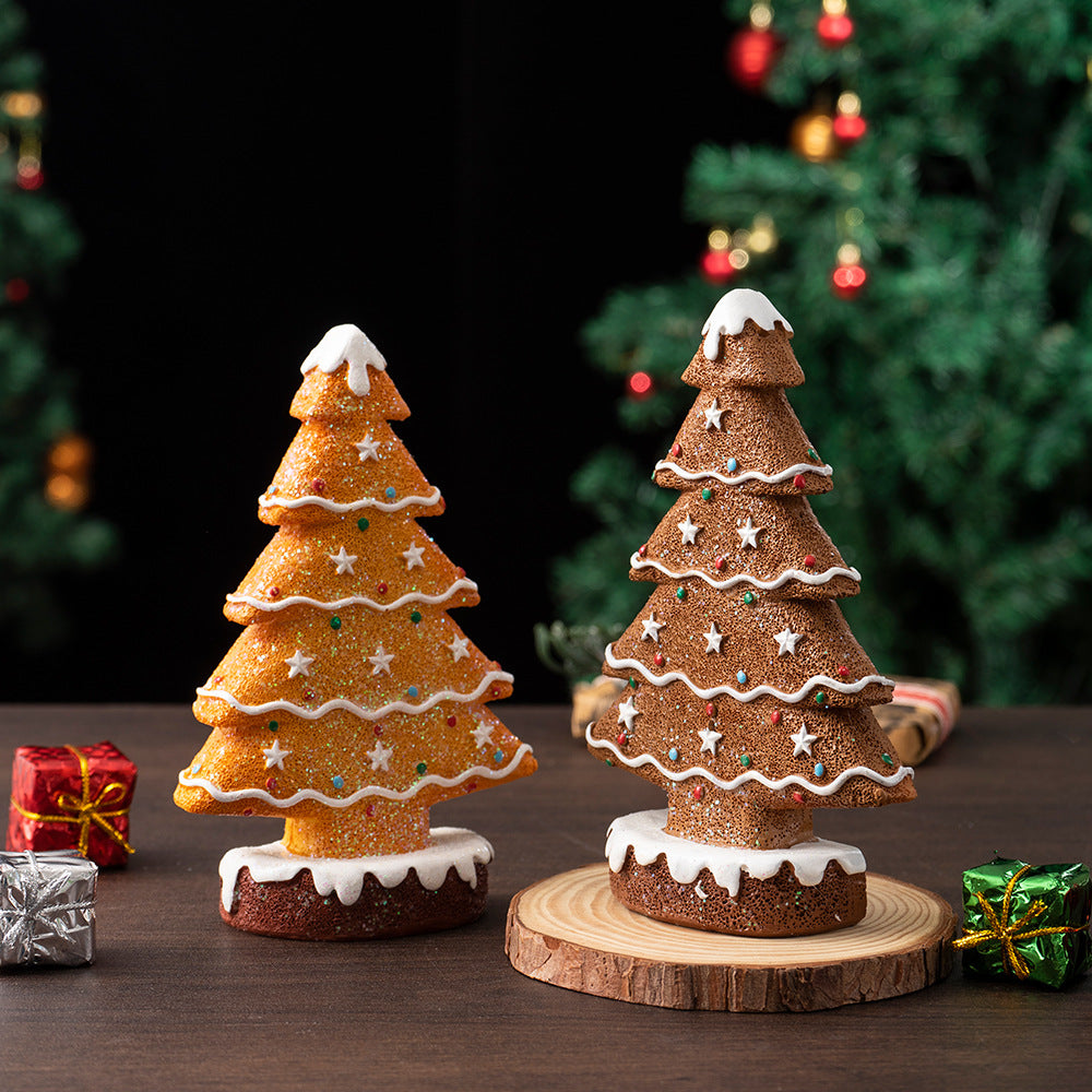 Ginger Cake Christmas Tree Decoration - Resin Holiday Scene