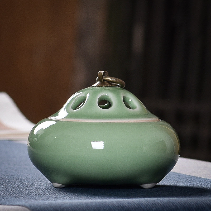 Antique-Style Ceramic Incense Burner for Home Use - Multiple Colors