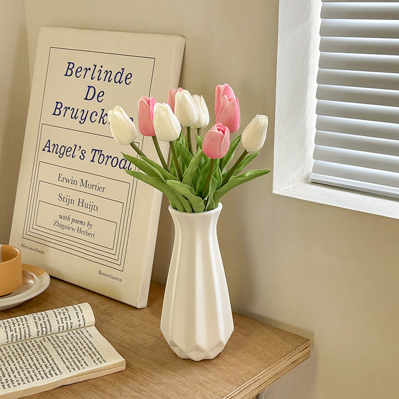 Ceramic Tulip Vase Set with White Flower Arrangements for Living Room Decor