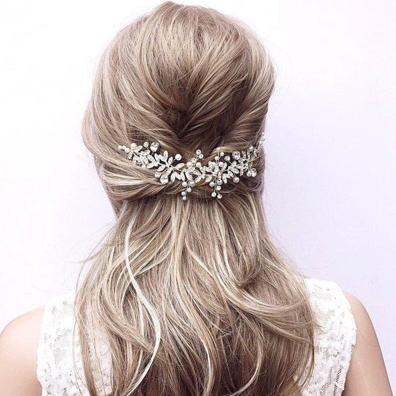 Silver Flower Hair Comb - Pearl Insert Headwear