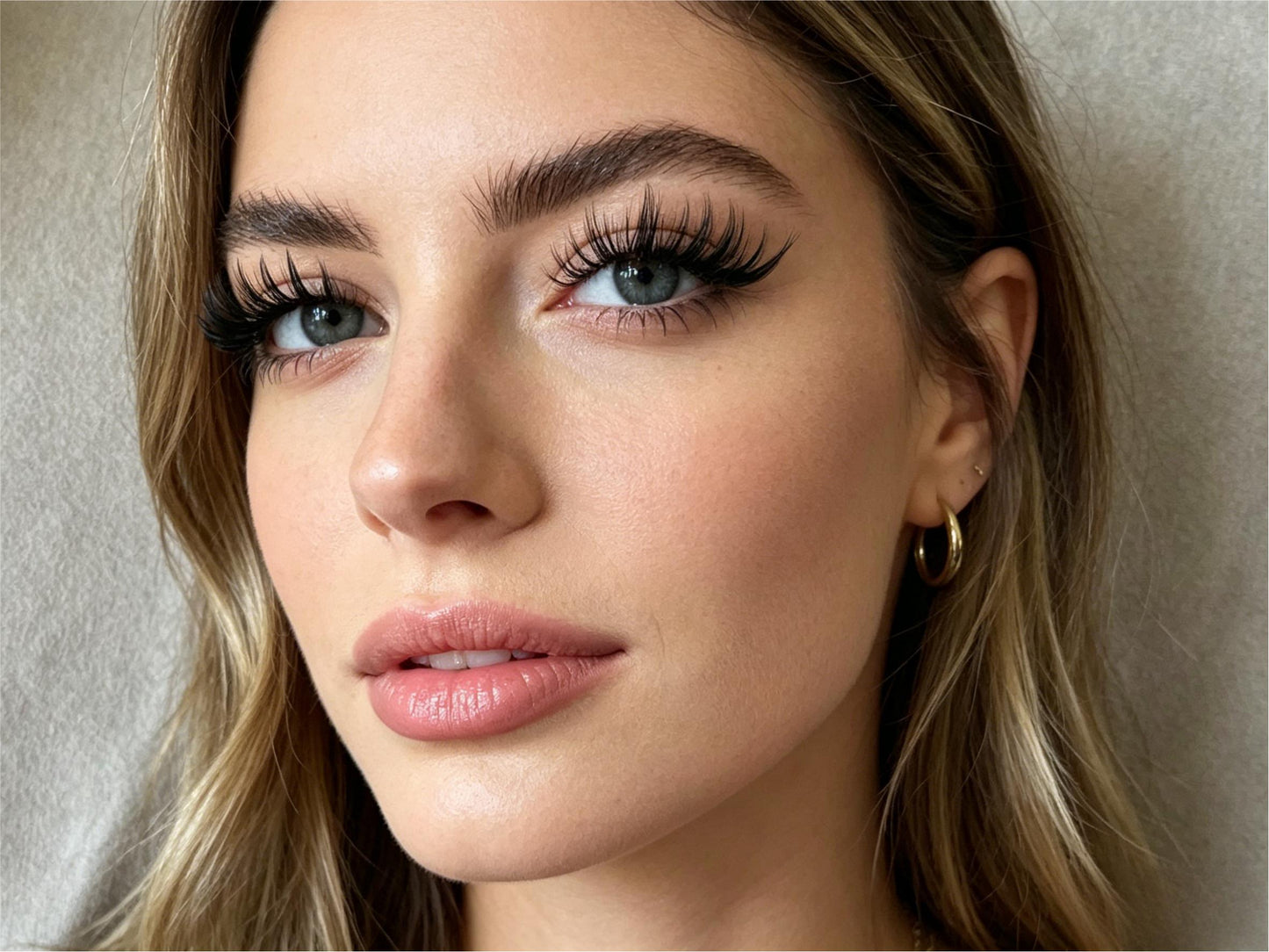 Glue-Free Segmented Cluster Eyelashes - 80 Piece Natural Mink Look Set