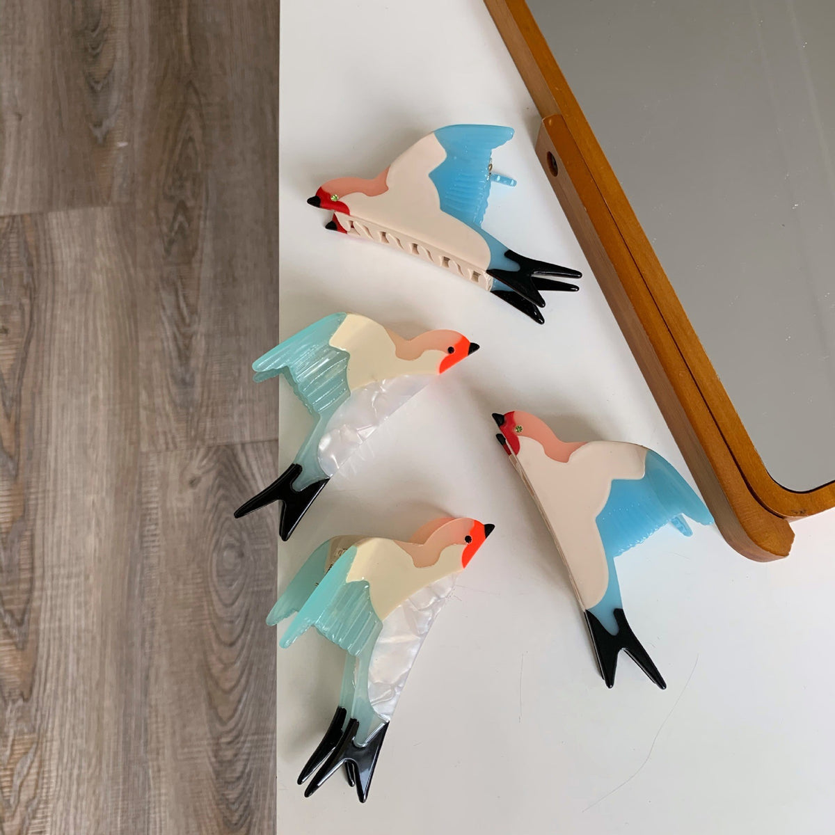 Swallow Design Hair Grip - Multiple Colors