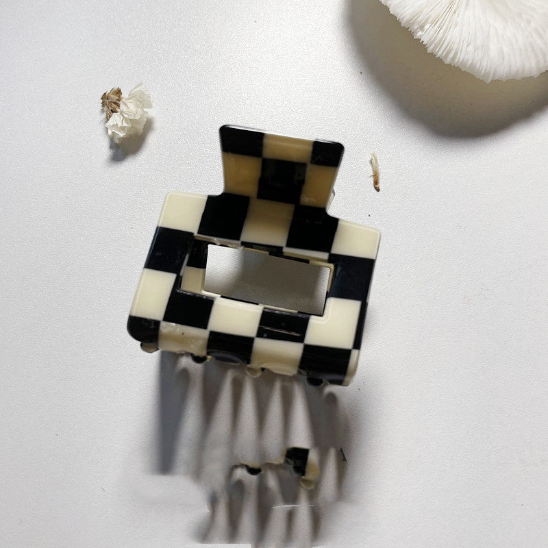 Retro Checkerboard Acetate Hair Clip