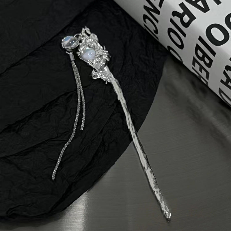 Women's Retro Moonlight Stone Tassel Hairpin
