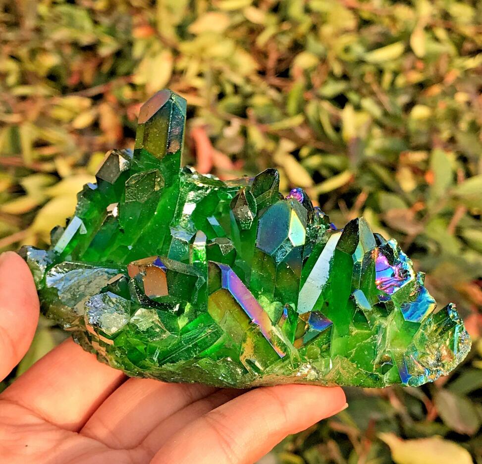 Crystal Poly Prism Stone Ornament for Home & Garden Decor - Green, 200-260g
