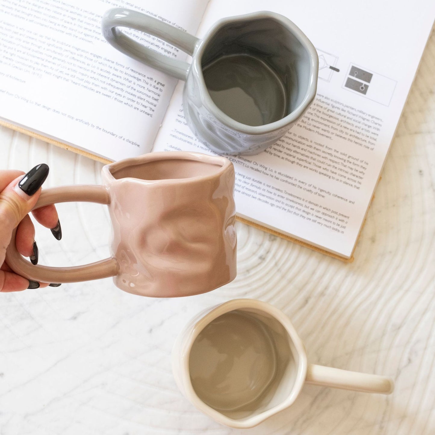 Solid Color Porcelain Coffee Cup 301-400ml Modern Kitchenware