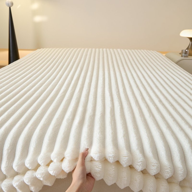 Fleece-Lined Bedspread Single Size Home Decor Comforter