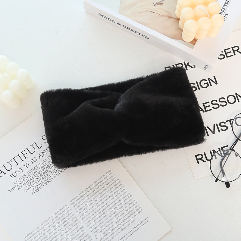Women's Plush Wide Elastic Knotted Sports Headband - Hair Scarf for Active Wear