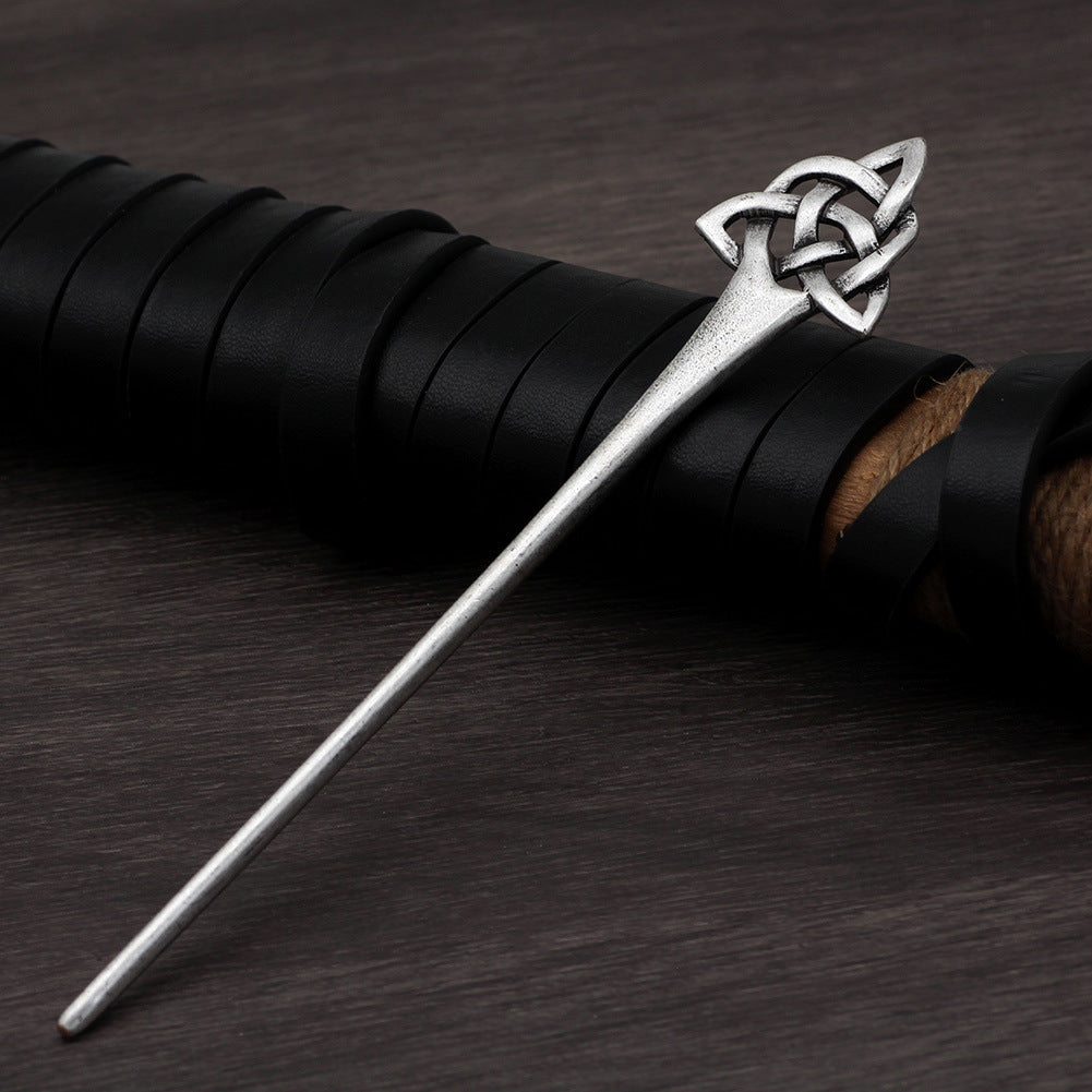 Simple Moon Hairpin - Geometric Alloy