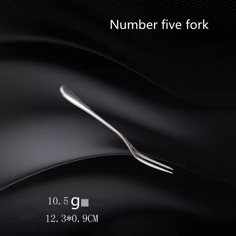 Stainless Steel Cutlery Set with Fork and Spoon - Western Style Kitchen Utensils