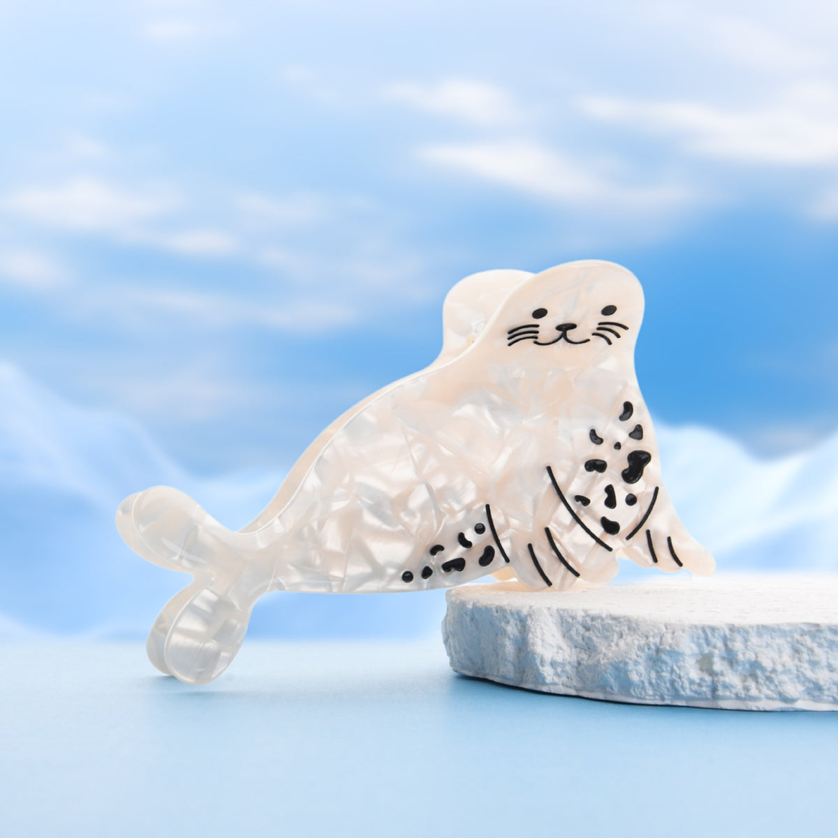 Marine-Style Hair Clip for Updo - White Sea Lion
