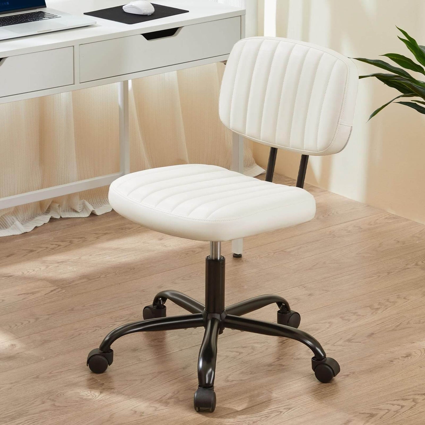 Adjustable Height 360° Rolling Swivel Office Chair - Multiple Colors