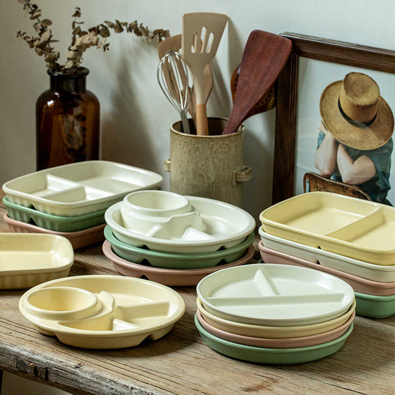 Divided Fat Reduction Ceramic Dumpling Plate – 9.5 Inch Three-Grid Porcelain Plate