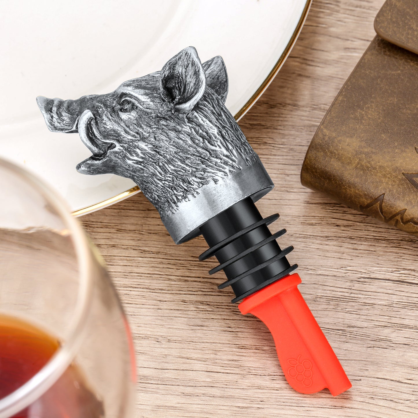 Wild Boar Head Wine Pourer - Vacuum Sealing Wine Stopper