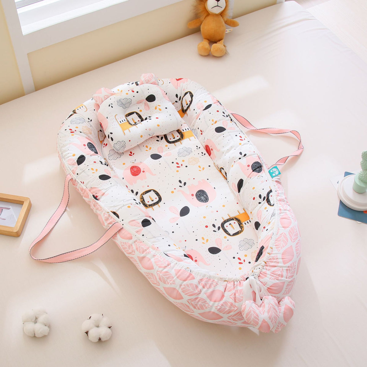 Portable Baby Crib Carry Bag - Foldable Travel Storage for Nursery