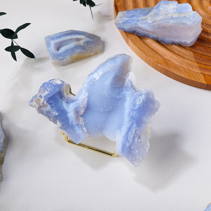 Natural Blue Agate Crystal Stone for Decoration and Crafts