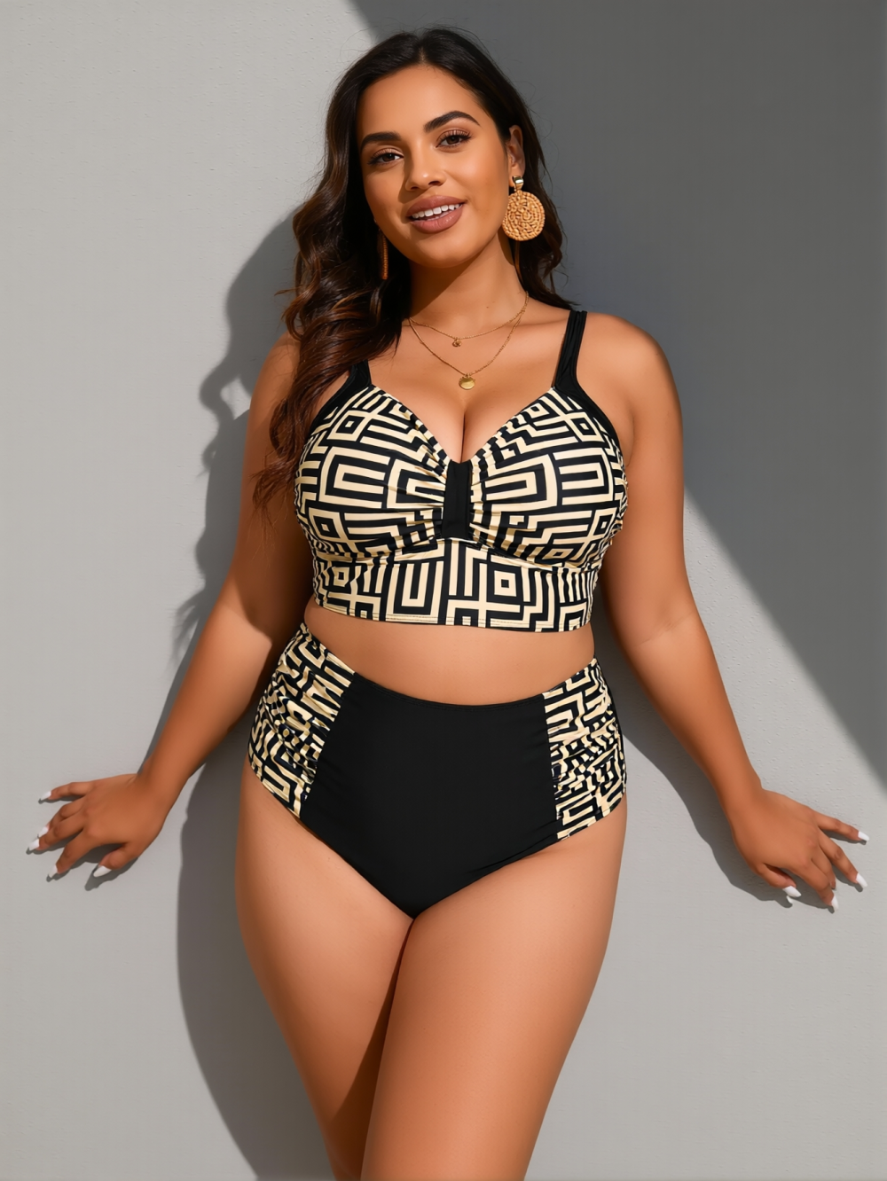 Casual Women's 2-Piece Swimsuit Set - Multiple Sizes