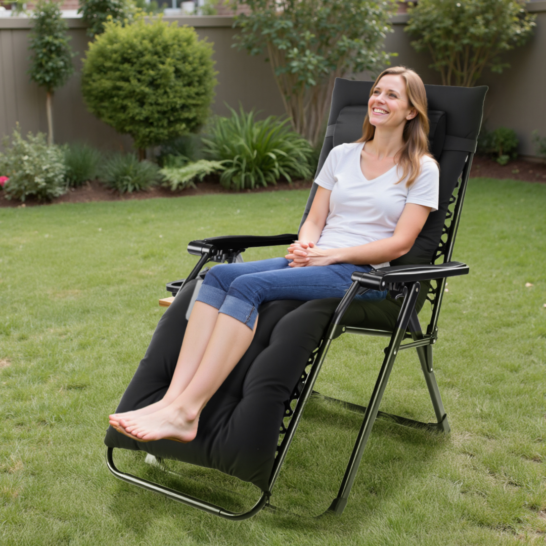 Zero Gravity Reclining Camping Chair with Cup Holder & Cushion