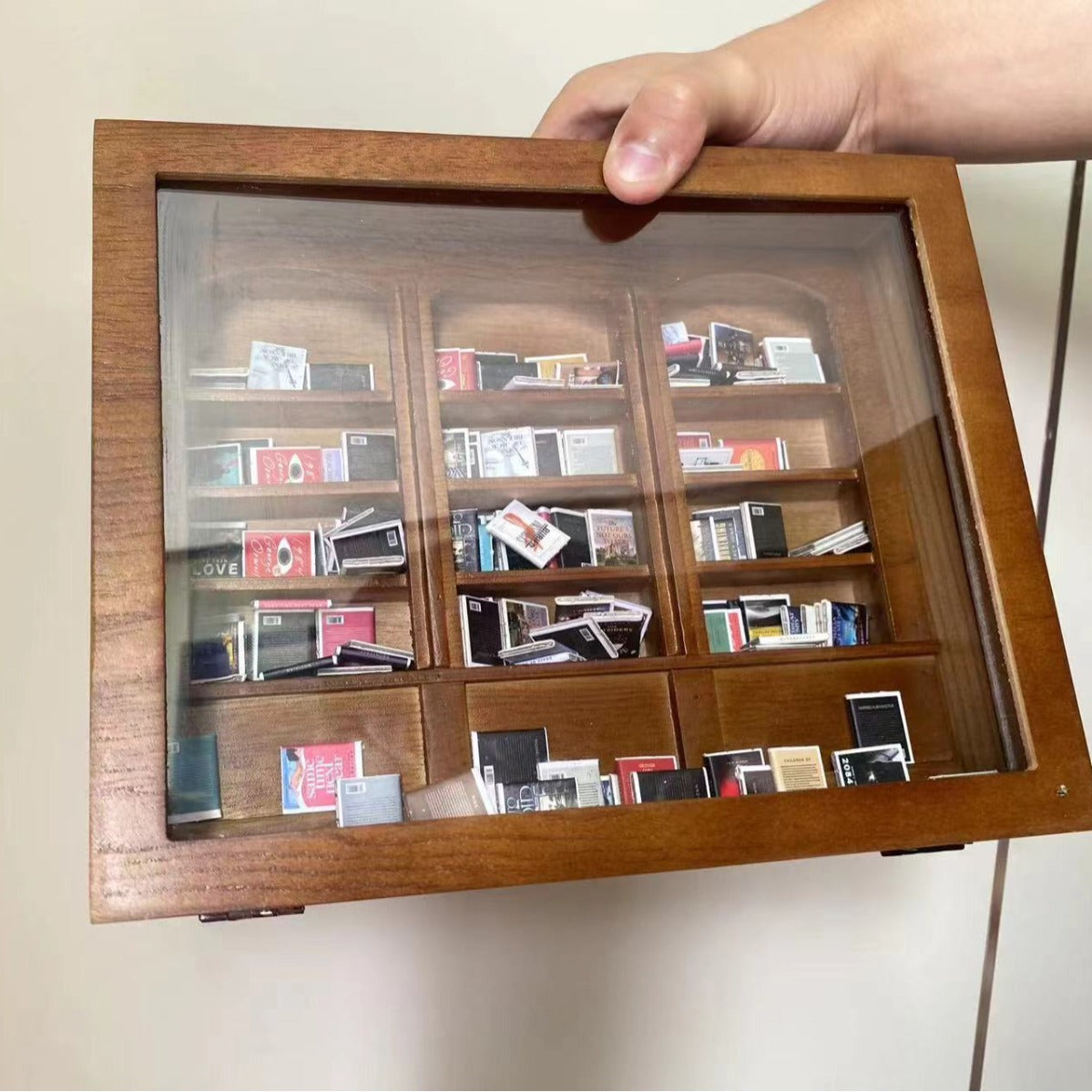Mini Bookshelf for Anxiety Relief - 200 Book Display with Retro Color