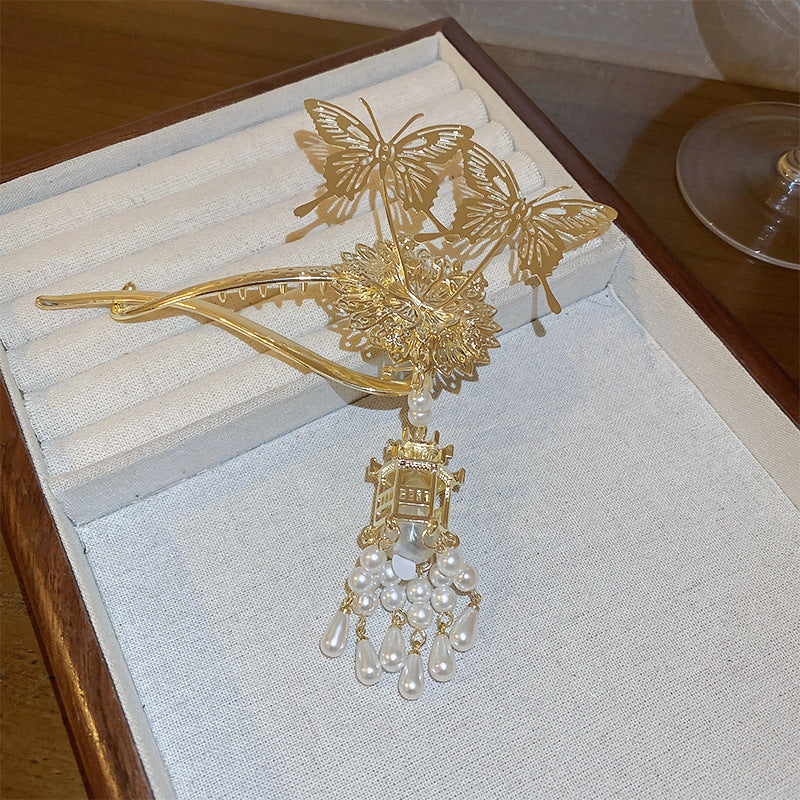 Alloy Hair Clip with Pearl Inlay - Gold