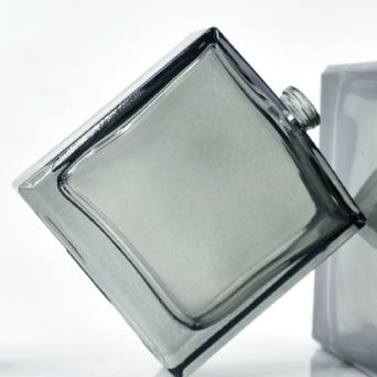 Portable Black Glass Perfume Storage Bottle Set - Upmarket Travel-Friendly Design
