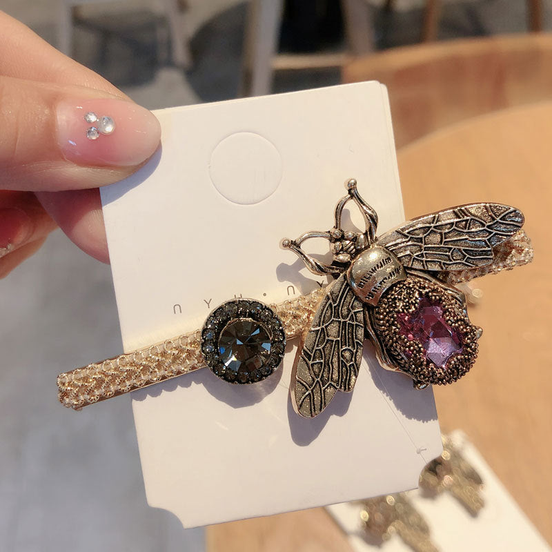 Korean Style Big Bee Hair Clip for Women - Creative Side Hairpin