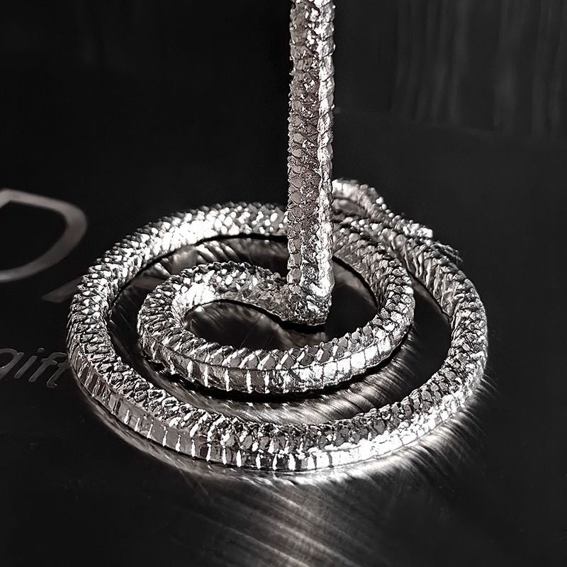 Luxury Snake Design Champagne Glasses - Elegant Stemware for Special Occasions