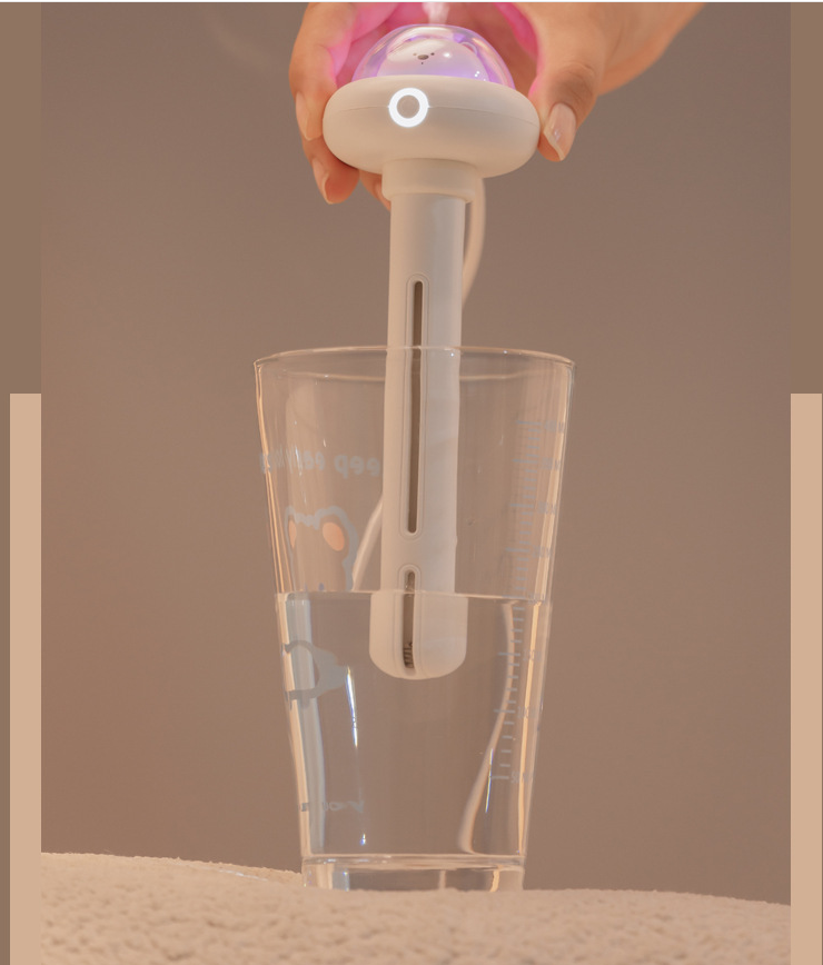 Portable Cartoon USB Humidifier - Cute Home & Office Air Moistener
