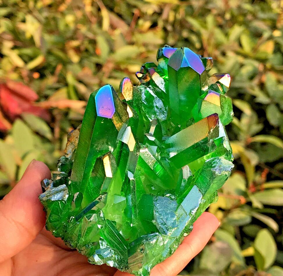Crystal Poly Prism Stone Ornament for Home & Garden Decor - Green, 200-260g