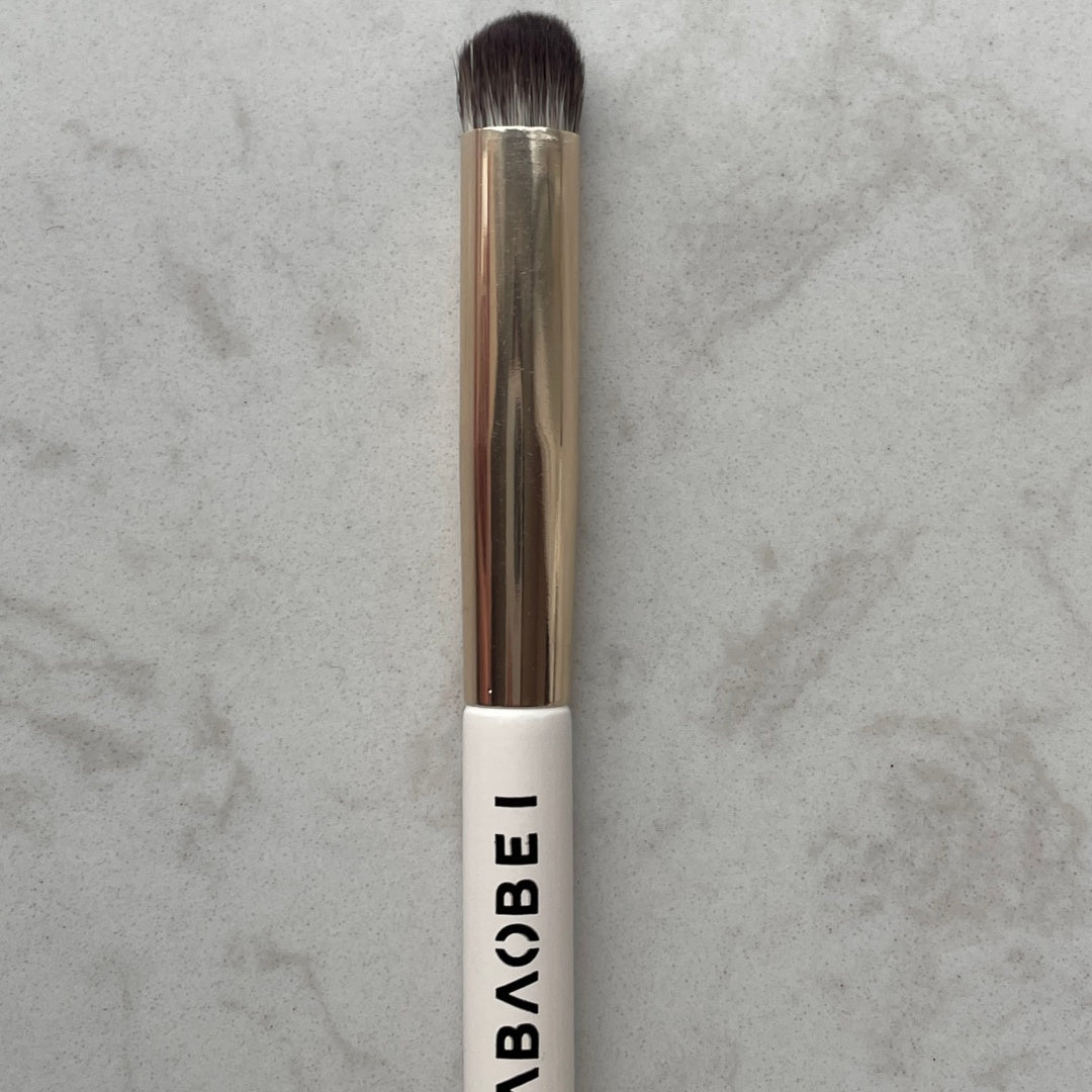 Double-Ended Eyeshadow Blending Brush - Soft Fiber Makeup Tool