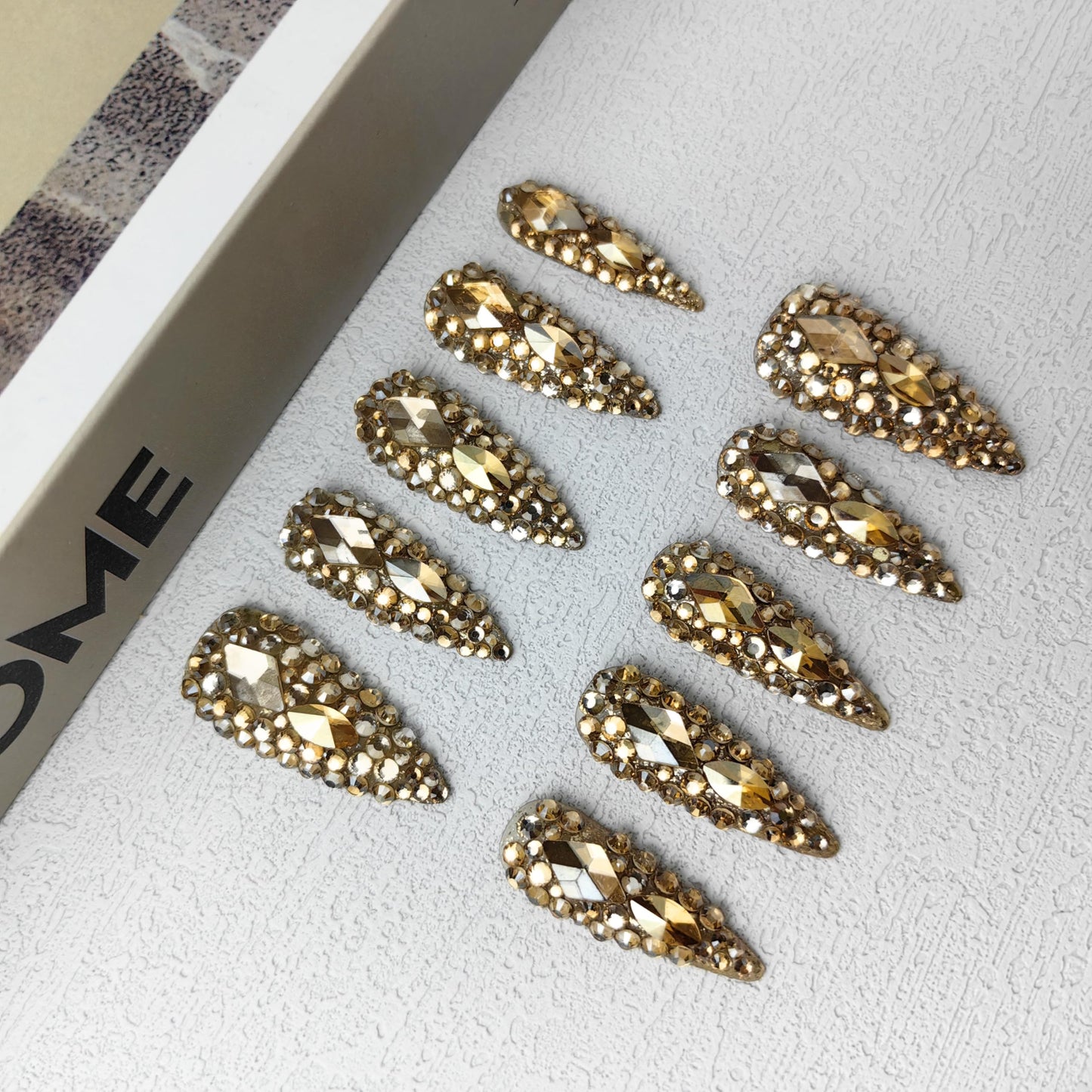 Reusable Almond Press-On Nails - Handmade Acrylic 3D Crystal Nail Art Kit