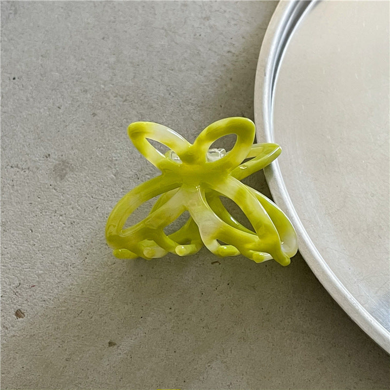 Retro Butterfly Hair Clip - Small Decorative Hair Accessory