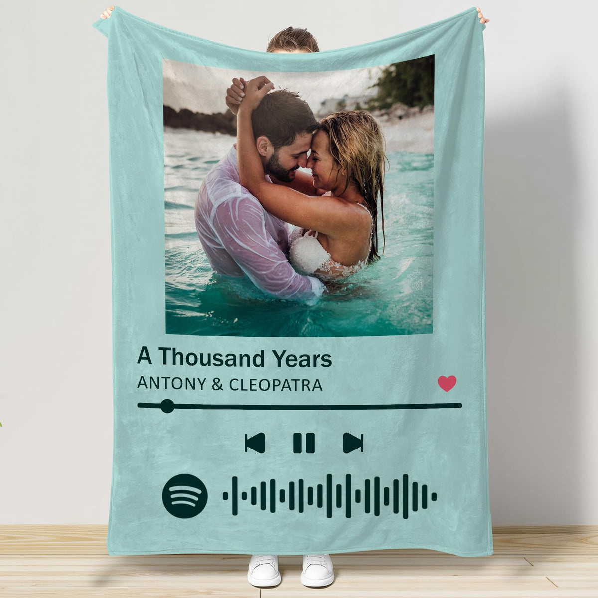 Personalized Flannel Blanket with Photos and Text - Customizable Sizes & Styles
