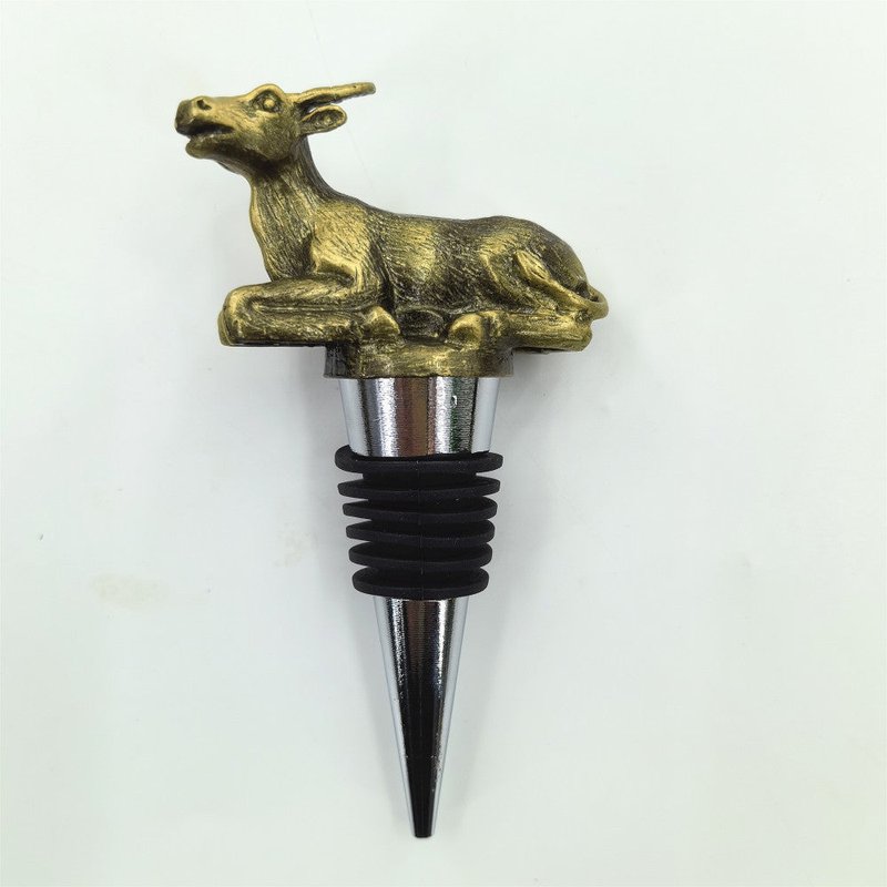 Creative Alloy Small Animal Wine Stopper - Set of 1, Decorative Home Bar Accessory