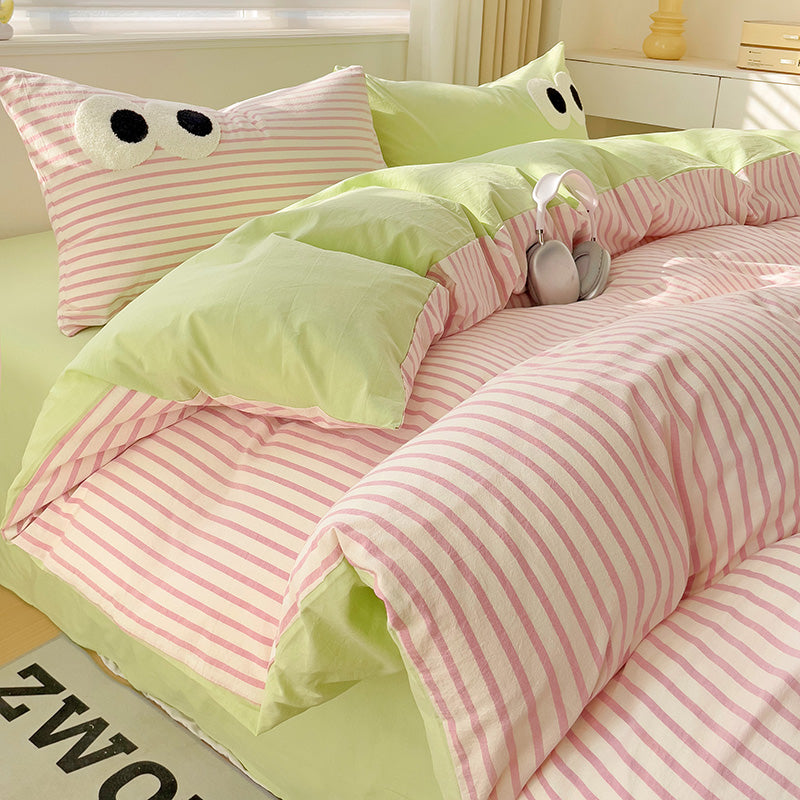 Four-Piece Bedding Set with Duvet Cover and Pillowcases – Multiple Sizes & Patterns