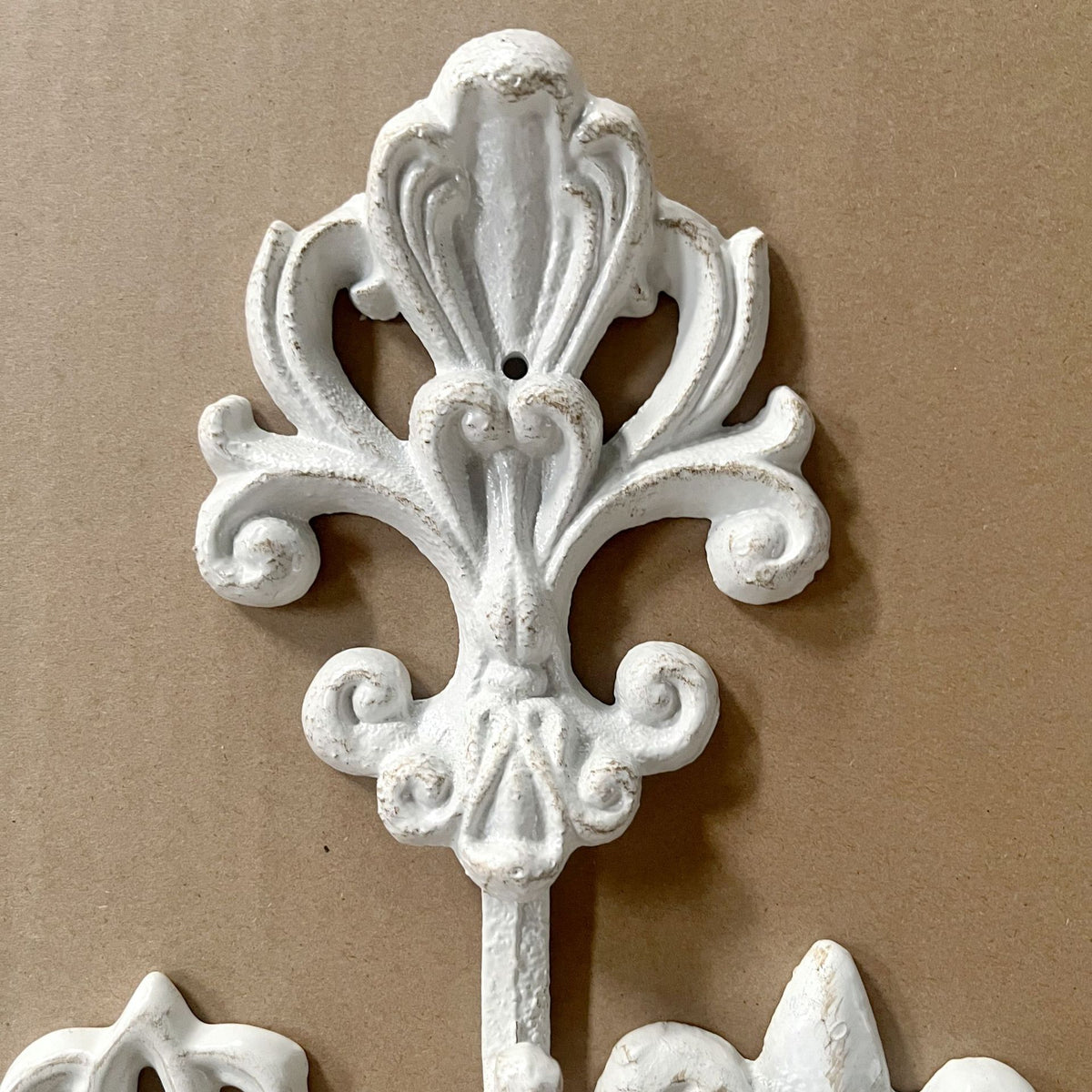 European Style Retro Metal Wall Hook Set Outdoor Garden Decor