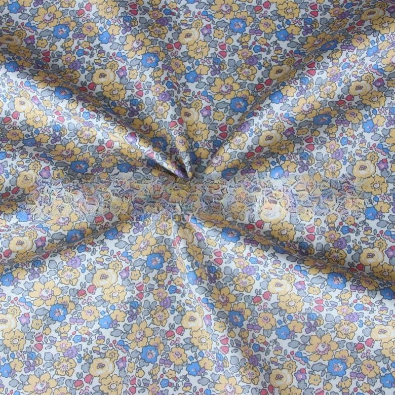 Small Flower Cloth Clothing for Home & Garden Decor - Spring & Summer Fabric