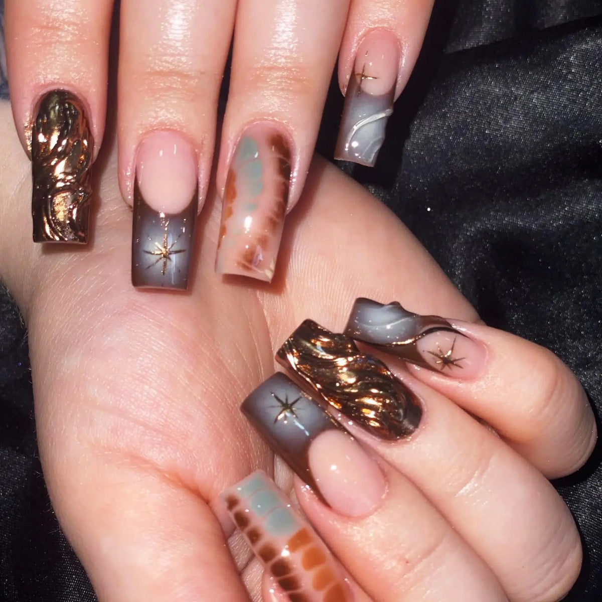 3D Rhinestone Fake Nails Set - Multiple Colors for Nail Art & Manicure