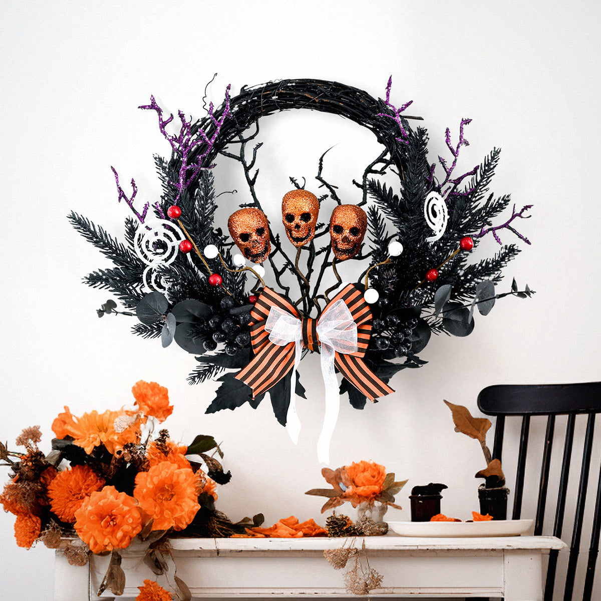 Halloween Yellow Skull Wreath for Festive Home Decor - 43x33cm