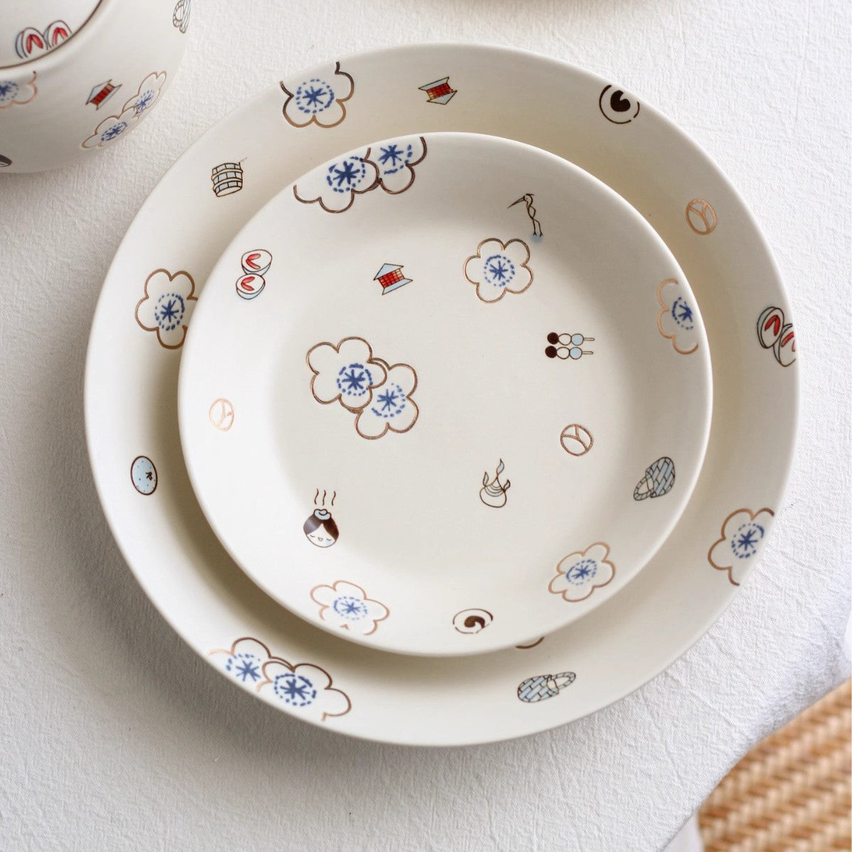 Japanese-Style Ceramic Dinnerware & Tea Set - Cute Porcelain Tableware