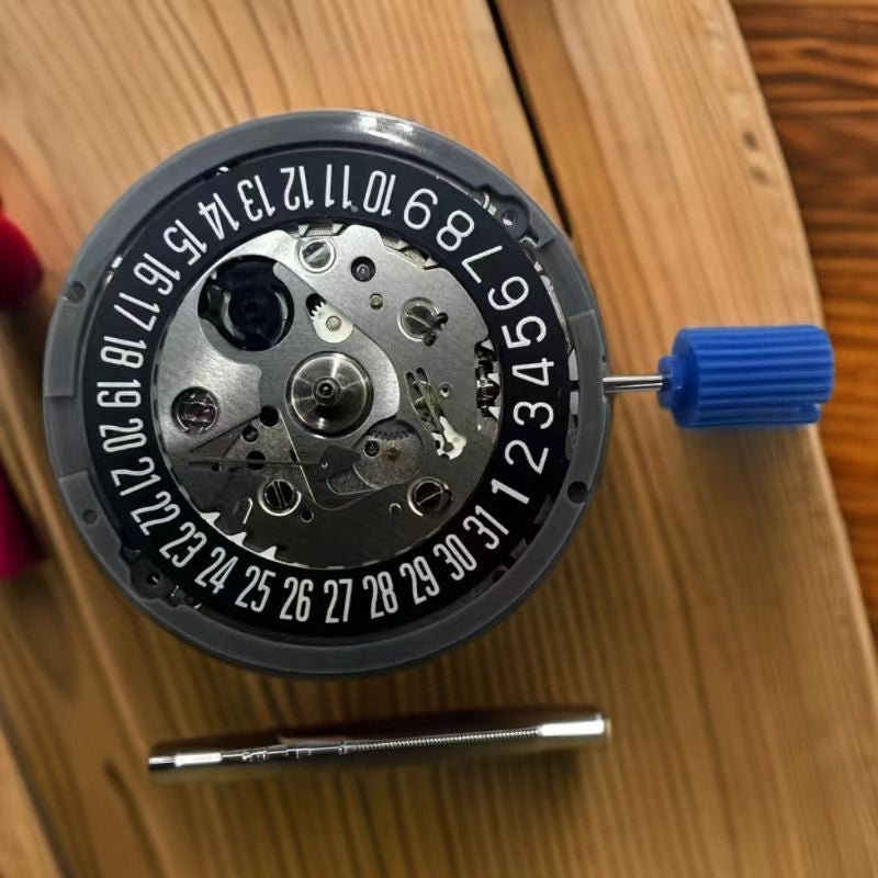 Automatic Mechanical Watch Movement with Single Calendar Date Option