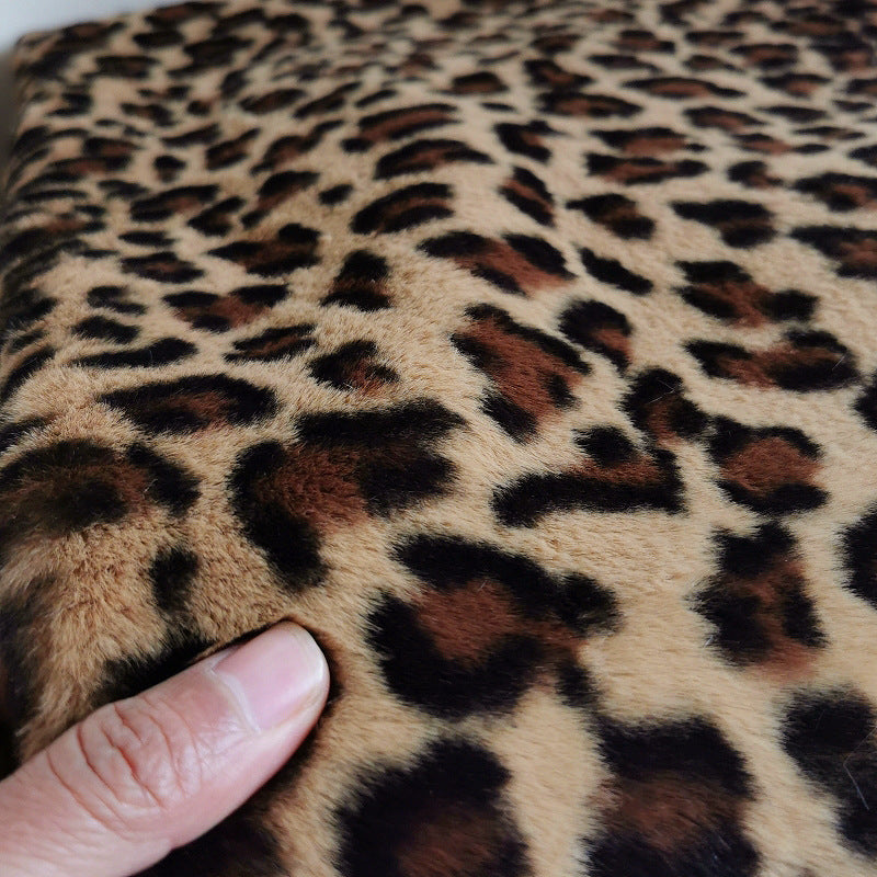 Leopard Print Faux Fur Blanket - Soft Polyester Bedding for All Seasons
