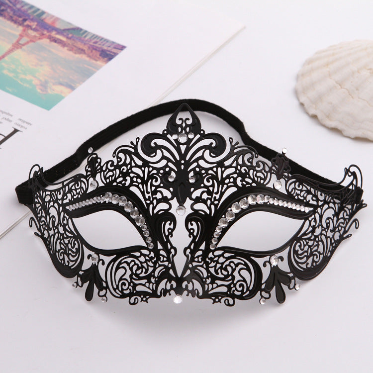 Metal Cat Mask Hollow Diamond Eye Costume Mask for Party & Decor