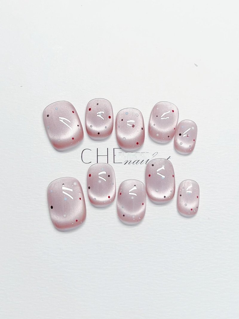 Handmade Wearable Nail Sticker Set - Polka Dot Short Nail Art Kit