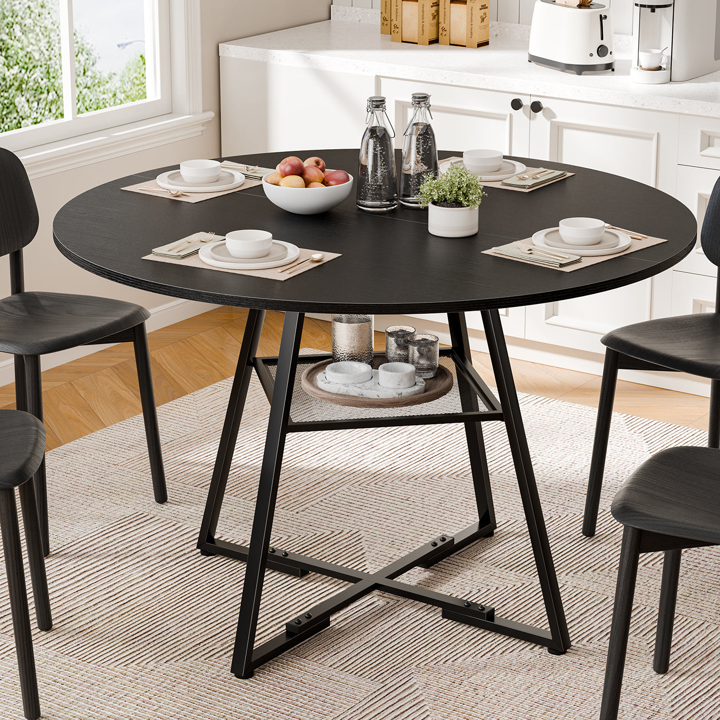 Round Table, Suitable For 4 To 6 People, A Space-saving Kitchen Table