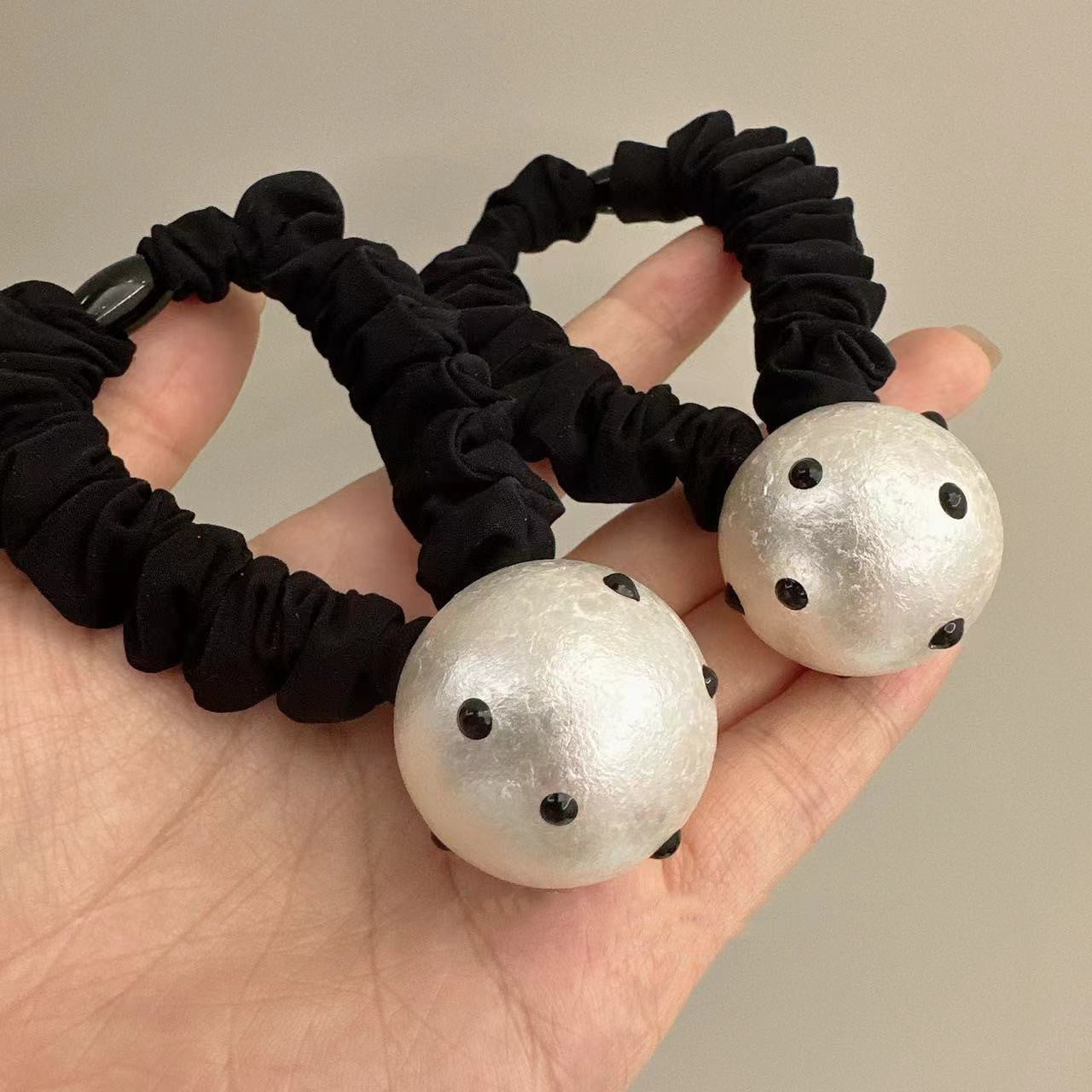 Polka Dot Big Bead Headband - Retro Hair Accessory for Women