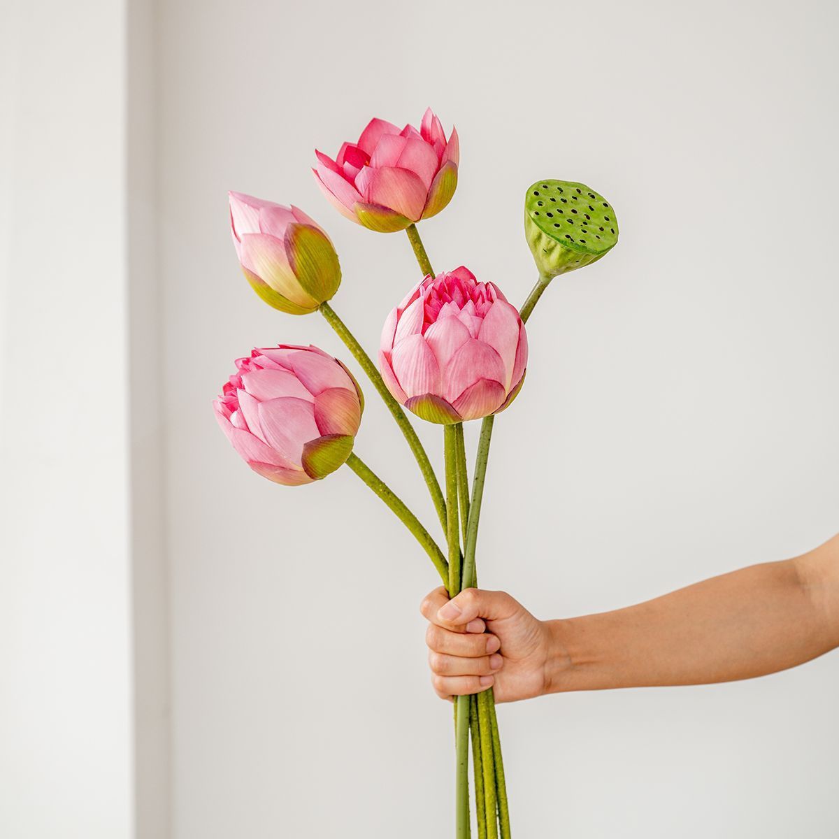 Fake Lotus Flower Decorations Set - Pink, White, Pollen & Blooming Styles