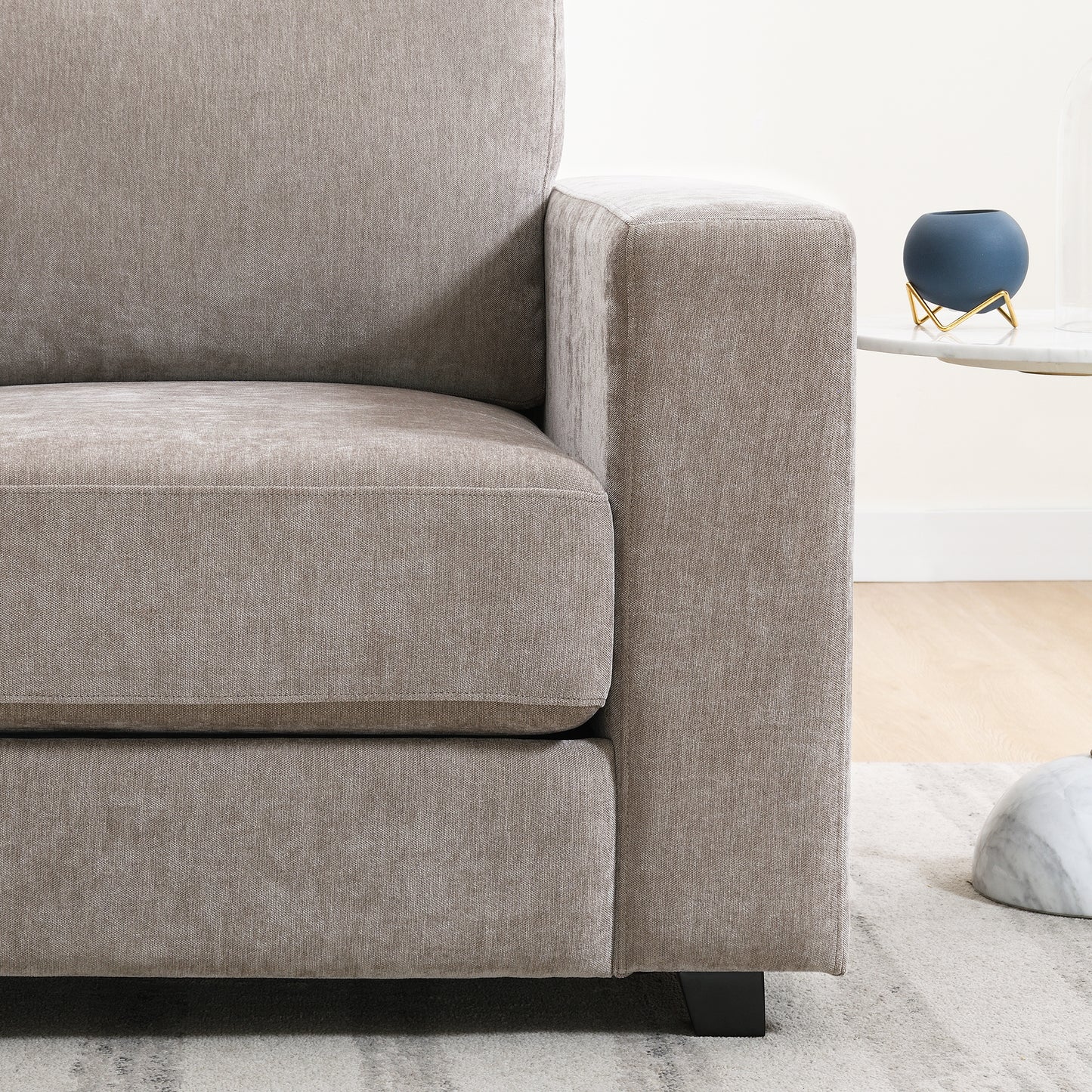 Oversized Accent Chair With Widen Arms, Chenille Fabric Modern Chair,