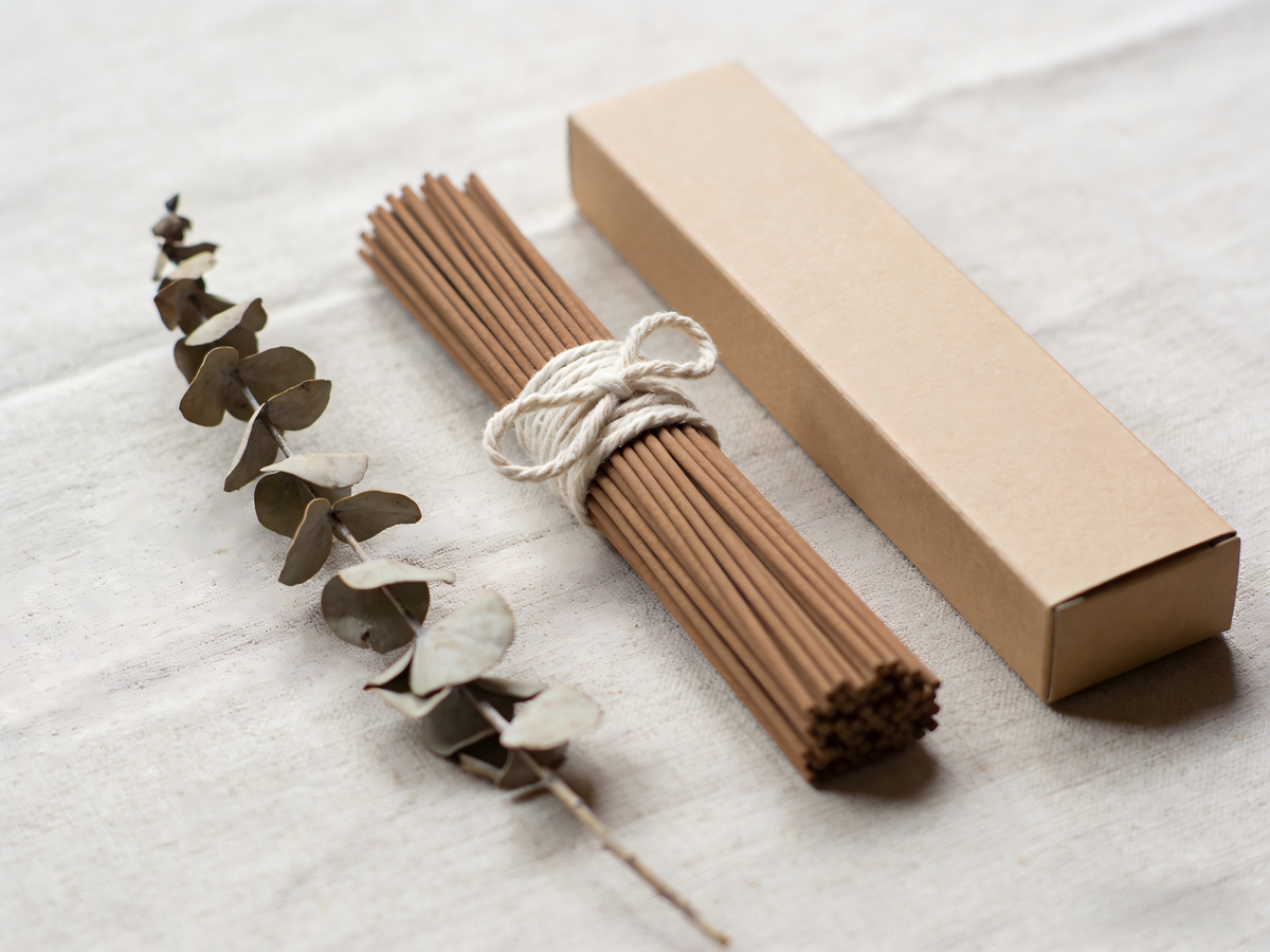 Pure Agarwood Incense Sticks - Bamboo Free, Natural Powder